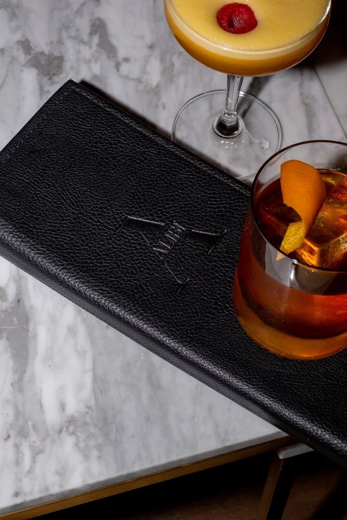 Alibi Lounge - Cocktails & Cuisine